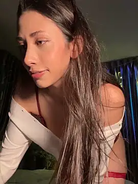 Snapshot of Sophiehii chatting on 02-21-26, 03:24 Sophiehii online show from 02-21-26, 03:24