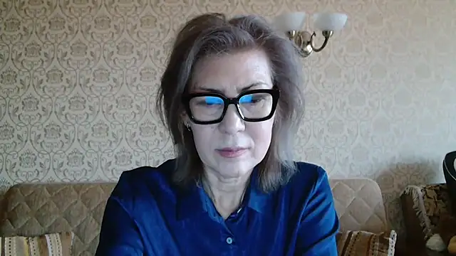 Elegant00Lady online show from 11-18-25, 10:09