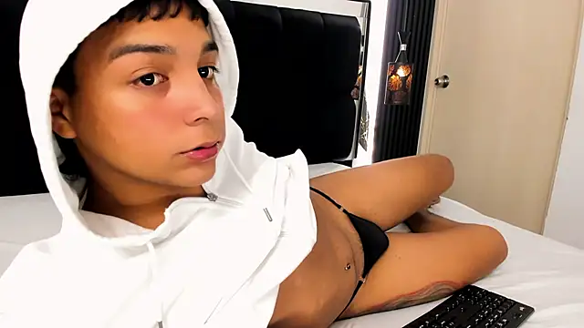 Seductivo jr online show from 07-26-26, 08:21