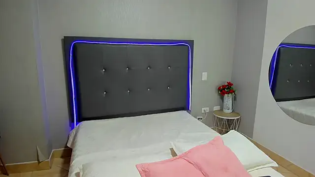 emma lye online show from 02-16-25, 01:05