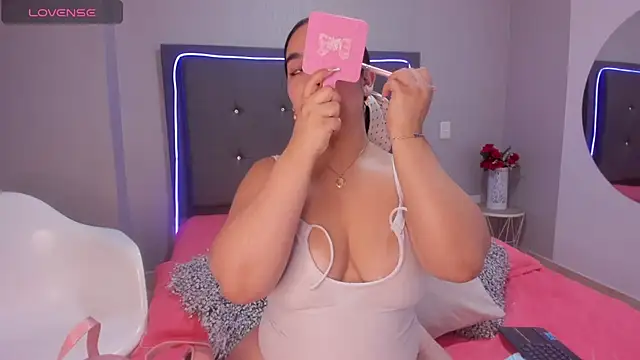 emma lye online show from 10-04-25, 07:56