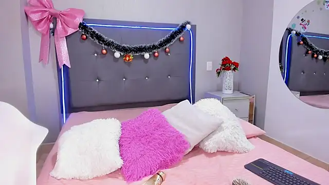 emma lye online show from 12-16-25, 08:58