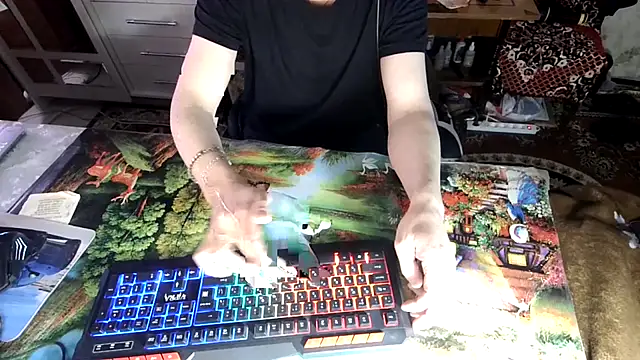 oleg1982yval12 online show from 04-24-26, 01:57