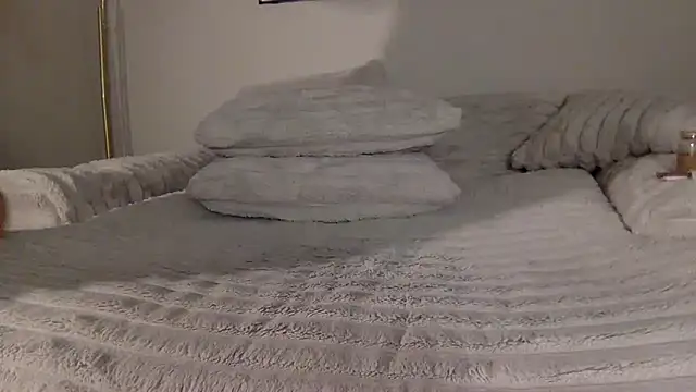 deliciousdearra69 online show from 12-22-25, 03:31