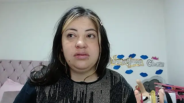 Snapshot of lanaqueen699 chatting on 02-08-25, 12:17 lanaqueen699 online show from 02-08-25, 12:17