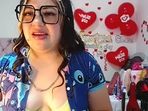 Snapshot of lanaqueen699 chatting on 02-19-25, 06:43 lanaqueen699 online show from 02-19-25, 06:43
