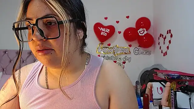 Snapshot of lanaqueen699 chatting on 02-26-25, 03:30 lanaqueen699 online show from 02-26-25, 03:30