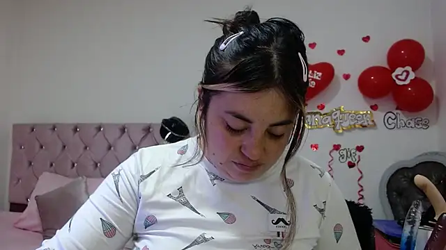Snapshot of lanaqueen699 chatting on 03-21-25, 12:17 lanaqueen699 online show from 03-21-25, 12:17