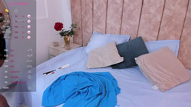 Katrina baurii online show from 02-27-25, 01:07