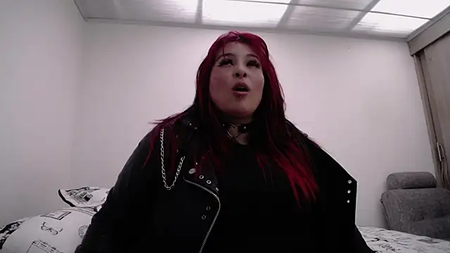 Snapshot of amydeepqueen chatting on 02-10-26, 04:44 amydeepqueen online show from 02-10-26, 04:44