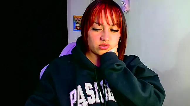 Snapshot of lucycherry__ chatting on 01-29-25, 07:57 lucycherry online show from 01-29-25, 07:57