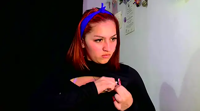 Snapshot of lucycherry__ chatting on 02-05-25, 01:15 lucycherry online show from 02-05-25, 01:15