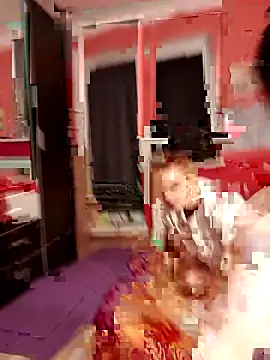 Moon Lollie  online show from 09-13-25, 10:09