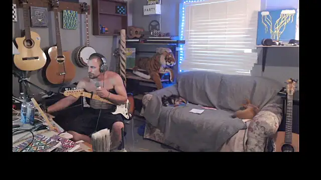 Snapshot of itsjameswebbscope chatting on 08-06-26, 10:22 itsjameswebbscope online show from 08-06-26, 10:22