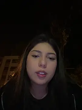 Maii chan online show from 01-29-25, 04:05