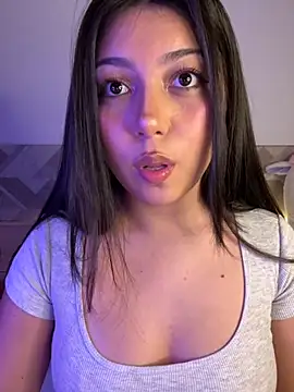 Maii chan online show from 12-18-25, 05:35