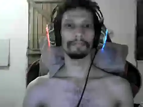 LucasMarcelo85 online show from 01-10-25, 10:50