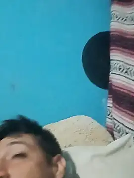 Snapshot of LiosArmando420 chatting on 10-09-25, 12:36 LiosArmando420 online show from 10-09-25, 12:36