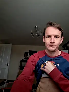 Snapshot of outdoorfun22 chatting on 02-19-26, 08:43 outdoorfun22 online show from 02-19-26, 08:43