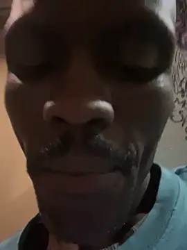 Snapshot of BringBackLostLover chatting on 10-04-25, 02:42 BringBackLostLover online show from 10-04-25, 02:42