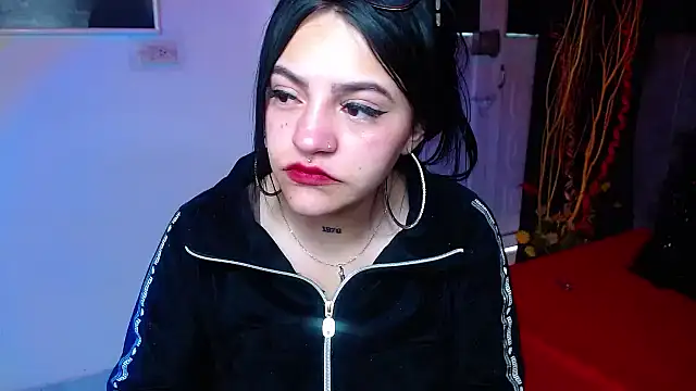 Violettasquirt online show from 01-08-26, 02:30