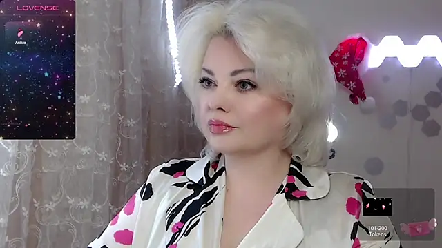 Snapshot of JewellKiss7 chatting on 01-04-25, 07:23 JewellKiss7 online show from 01-04-25, 07:23