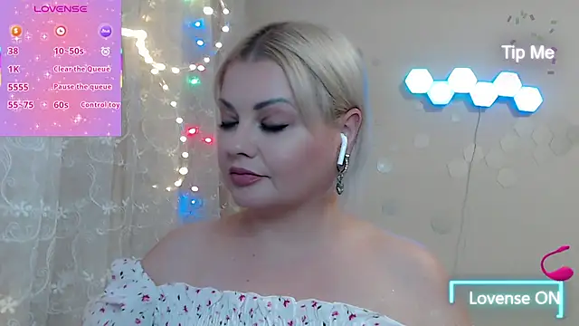 JewellKiss7 online show from 07-31-26, 01:27