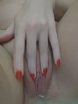 Linda 999 online show from 02-24-25, 07:22