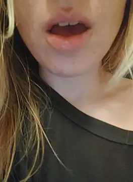 Linda 999 online show from 09-22-25, 10:34