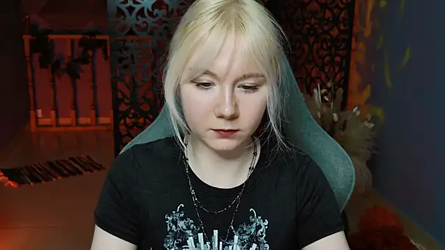 NancyMartinez online show from 01-22-25, 02:03