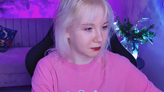 NancyMartinez online show from 02-04-25, 11:16