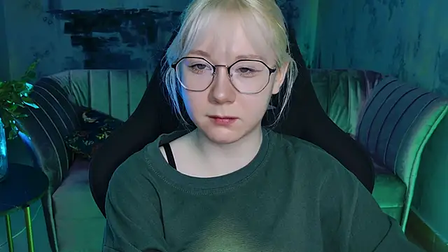 NancyMartinez online show from 02-08-25, 05:08