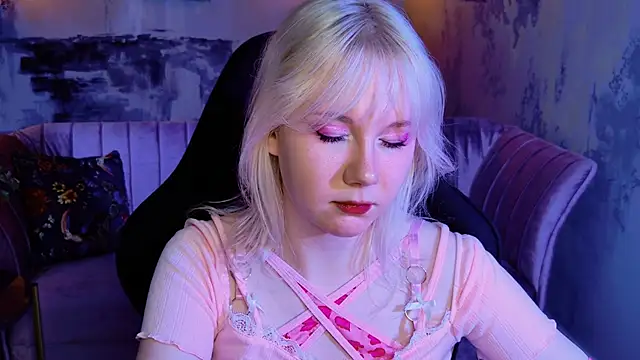 NancyMartinez online show from 02-13-25, 07:21