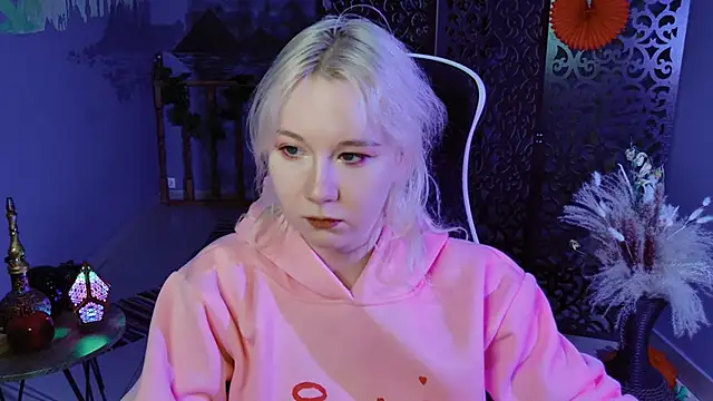 NancyMartinez online show from 02-25-25, 01:06