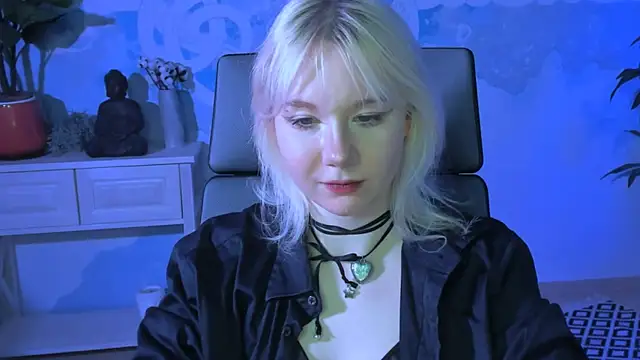 NancyMartinez online show from 03-15-25, 04:21