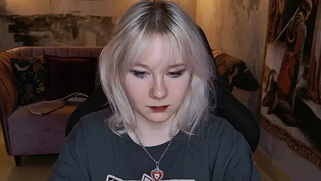 NancyMartinez online show from 03-18-25, 07:20