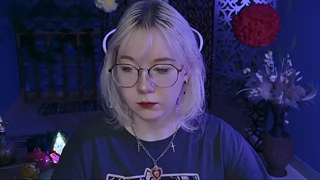 NancyMartinez online show from 03-22-25, 04:56