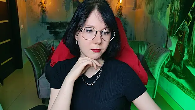 NancyMartinez online show from 10-15-25, 09:09