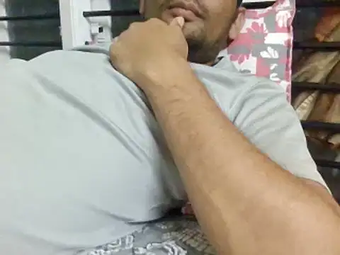 NiceBoy9099 online show from 02-28-25, 06:20