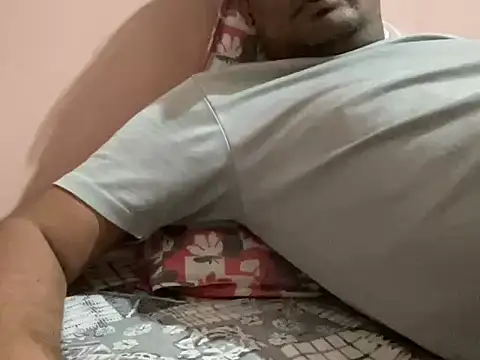 NiceBoy9099 online show from 09-11-25, 05:35