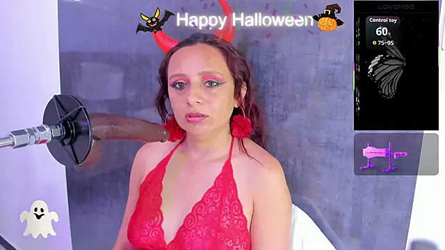 Issys milf online show from 10-31-25, 12:17