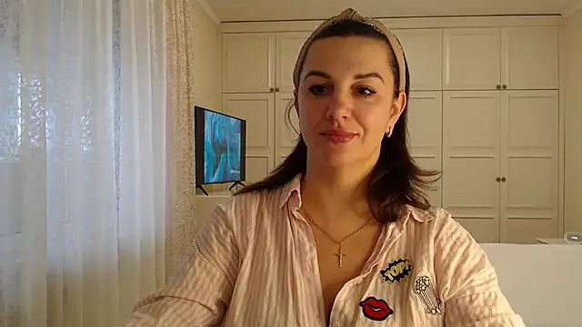Snapshot of Dina0908 chatting on 01-17-25, 12:10 Dina0908 online show from 01-17-25, 12:10