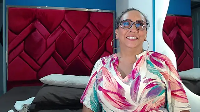 Snapshot of EvaMills1 chatting on 02-20-25, 07:52 EvaMills1 online show from 02-20-25, 07:52