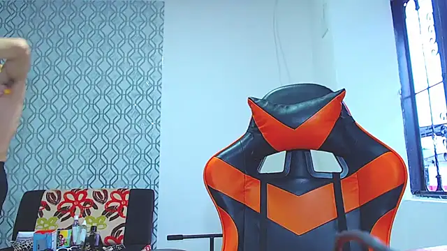 ADAM HOT online show from 04-21-26, 10:34