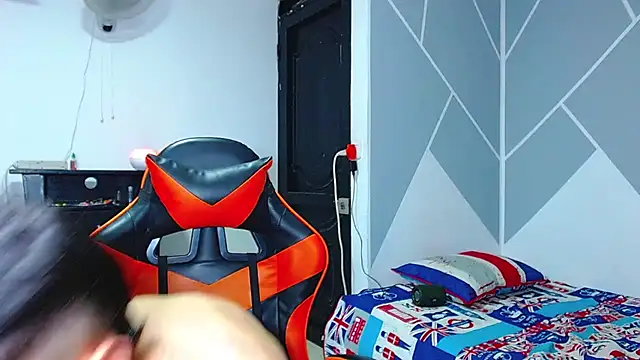 ADAM HOT online show from 06-23-26, 11:03