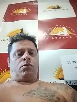 Snapshot of IgoramorimGG chatting on 10-22-25, 07:13 IgoramorimGG online show from 10-22-25, 07:13