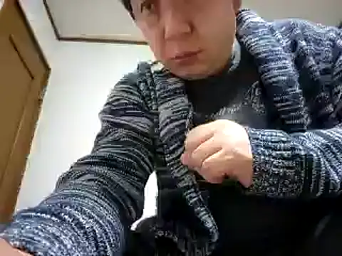 Snapshot of 07YUKIO chatting on 01-02-25, 11:52 07YUKIO online show from 01-02-25, 11:52