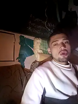 Suggarwhite18CM online show from 09-13-25, 05:40