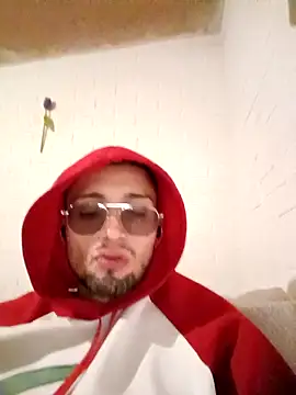 Suggarwhite18CM online show from 11-12-25, 09:42