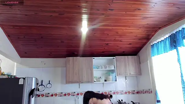 Cuty sexy hot online show from 05-31-26, 06:09